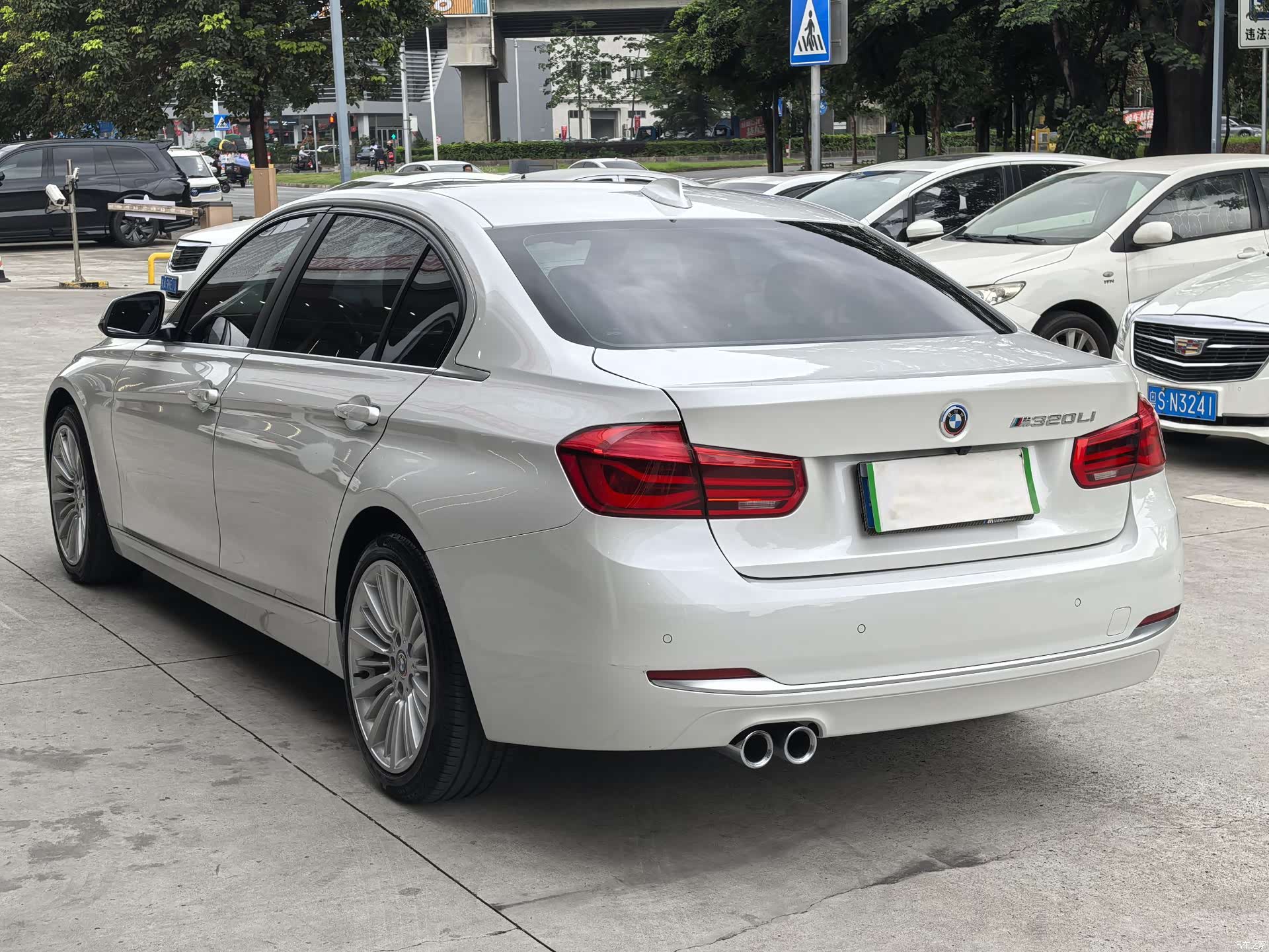 BMW 3 Series, 2018 10
