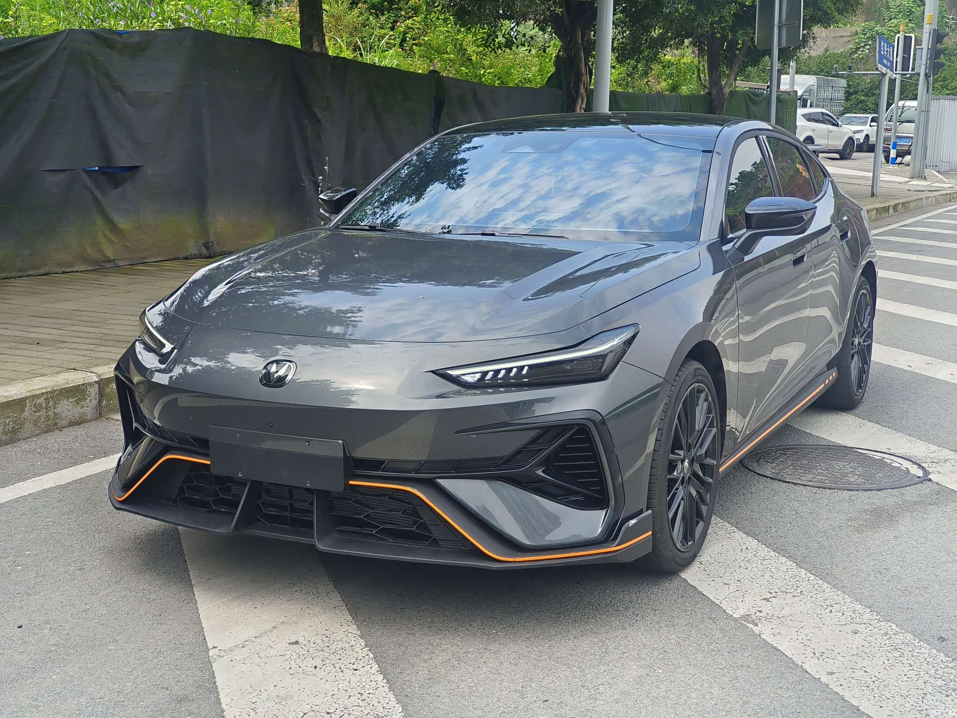 Changan UNI-V
