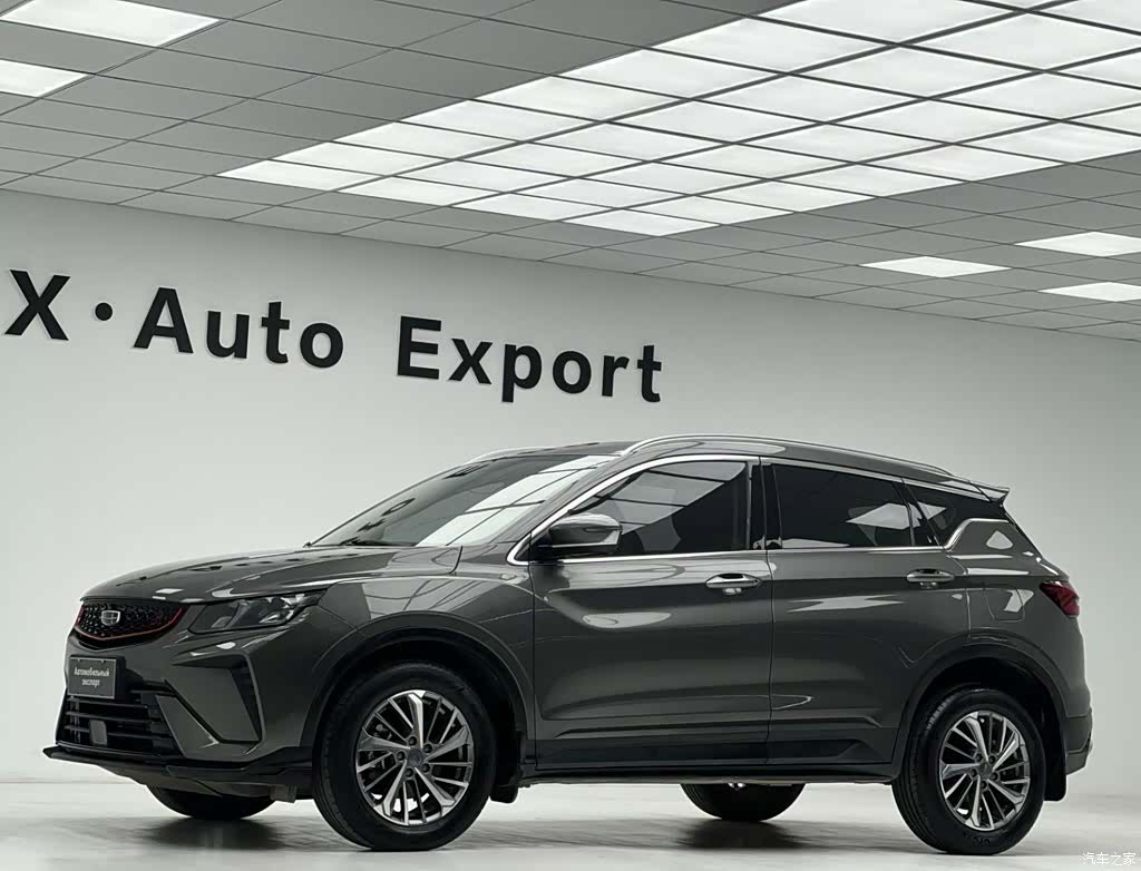 Geely Coolray, 2022 все фото