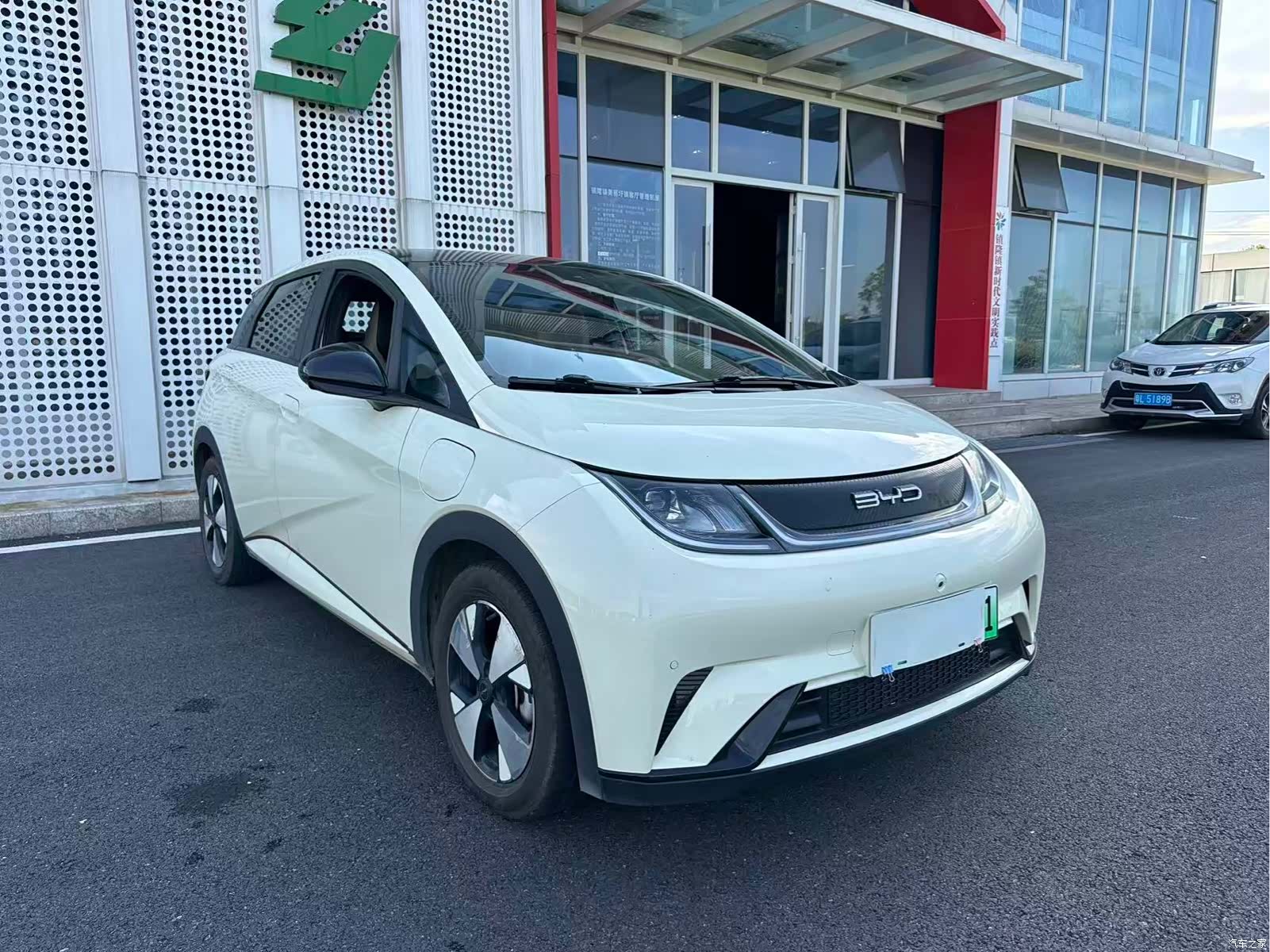 BYD Dolphin, 2024 22
