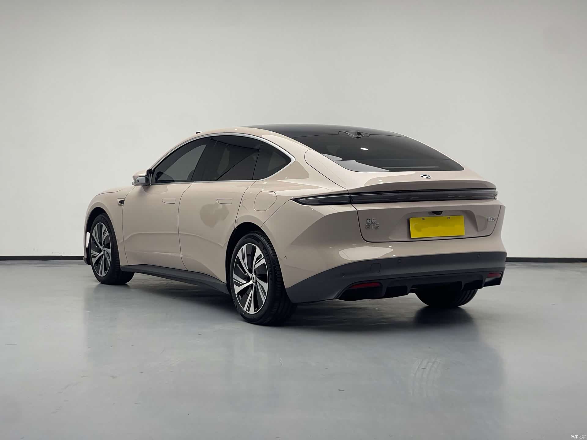 NIO ET5, 2024 4