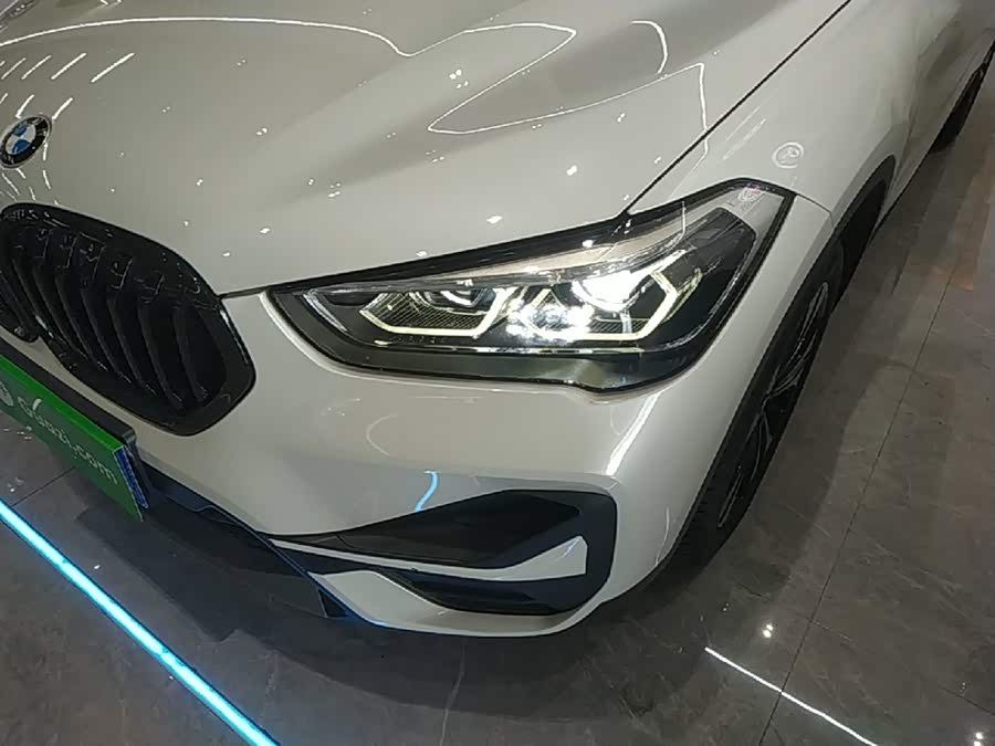 BMW X1 2021, фото 24