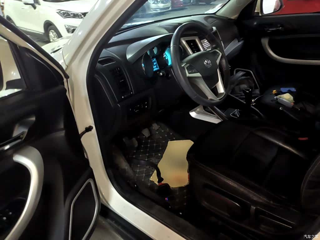 Changan CS35, 2015 16