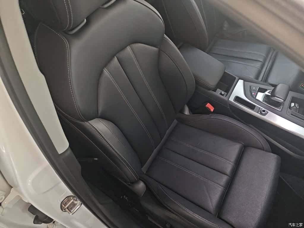 Audi A4L, 2021 25