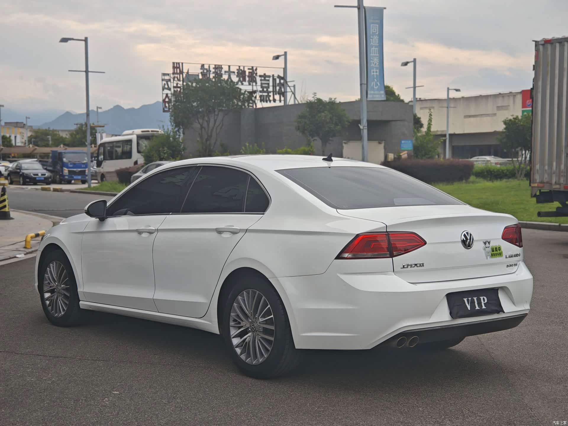 Volkswagen Lamando, 2015 4