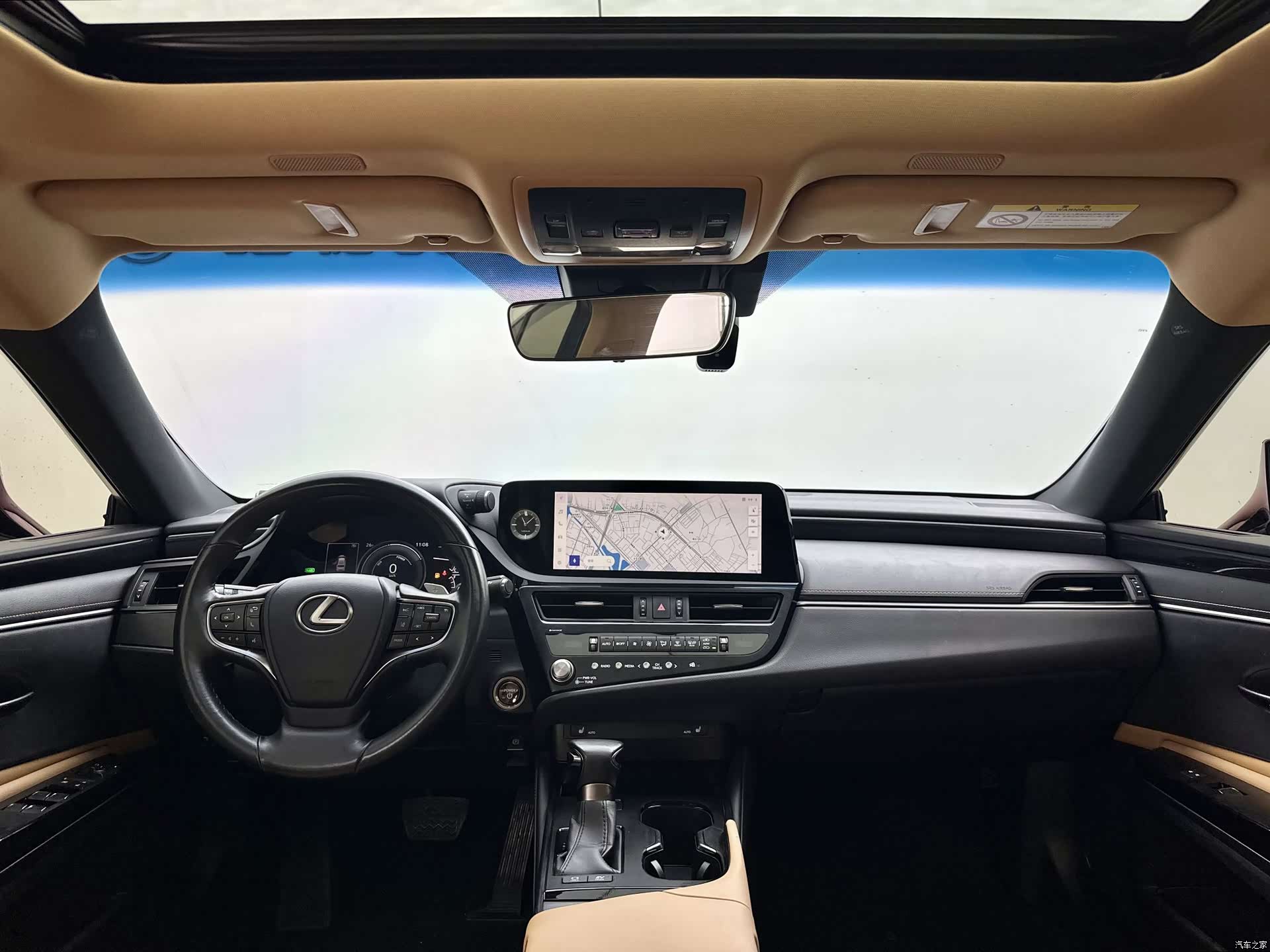 Lexus ES, 2022 6