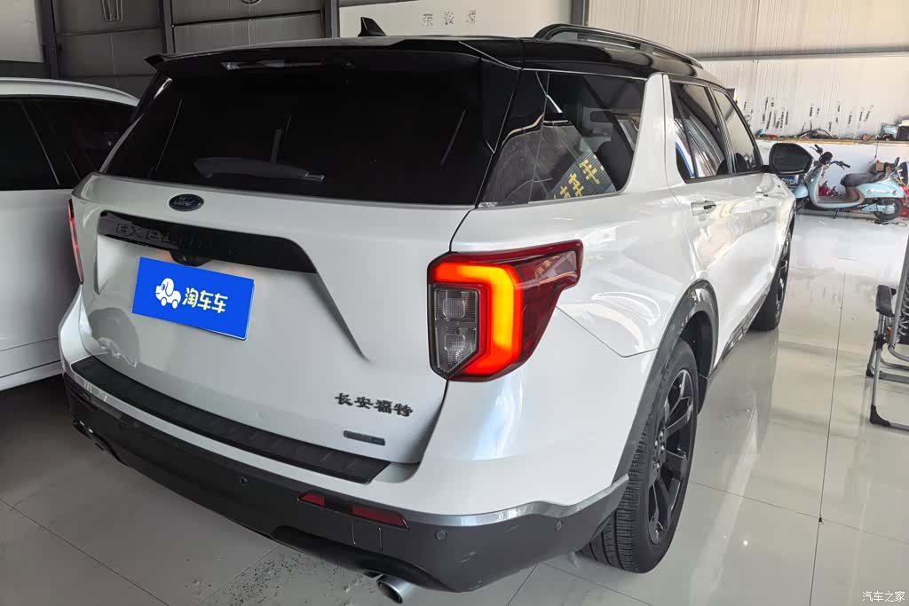 Ford Explorer, 2020 3