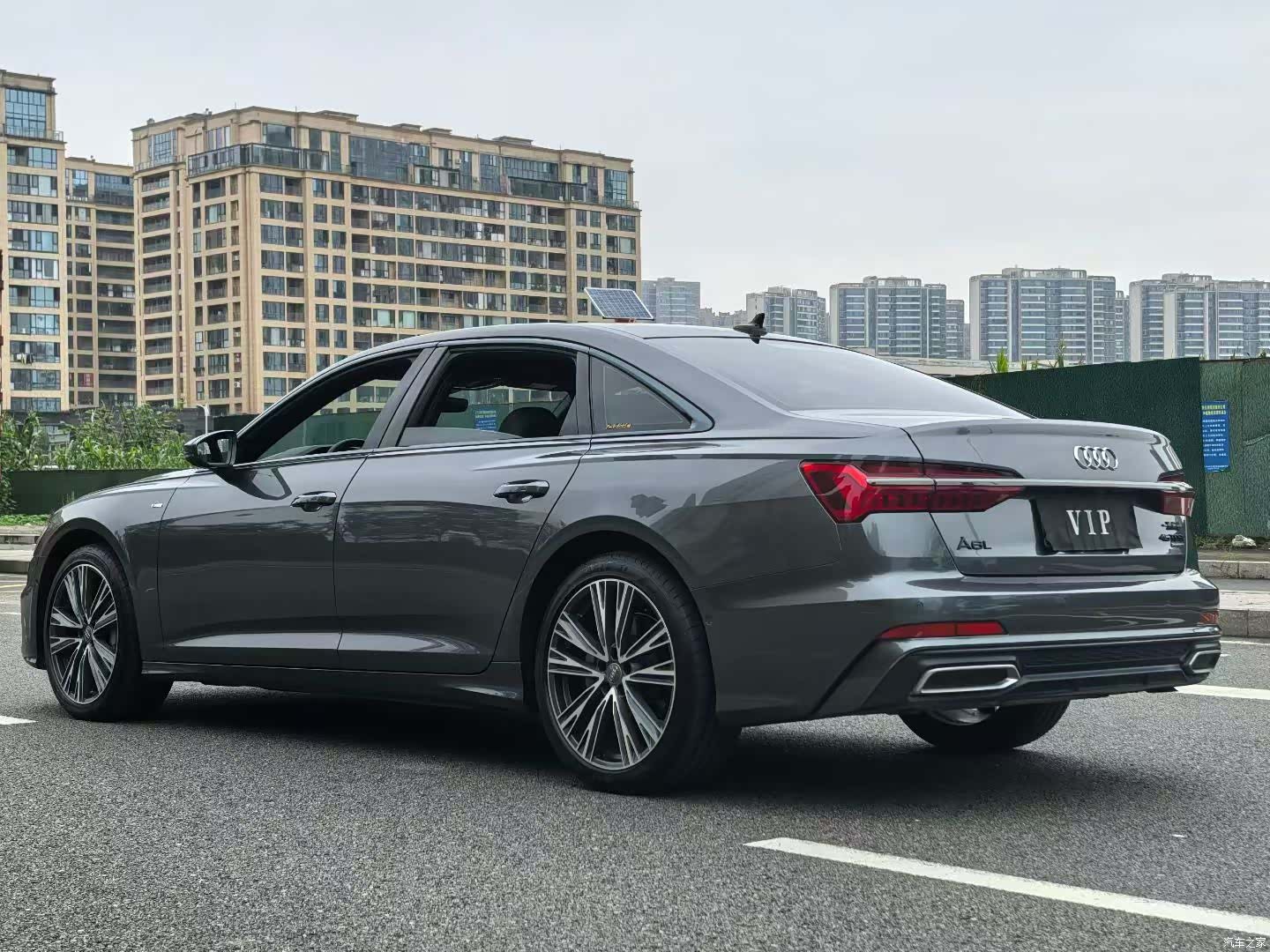 Audi A6L, 2021 все фото