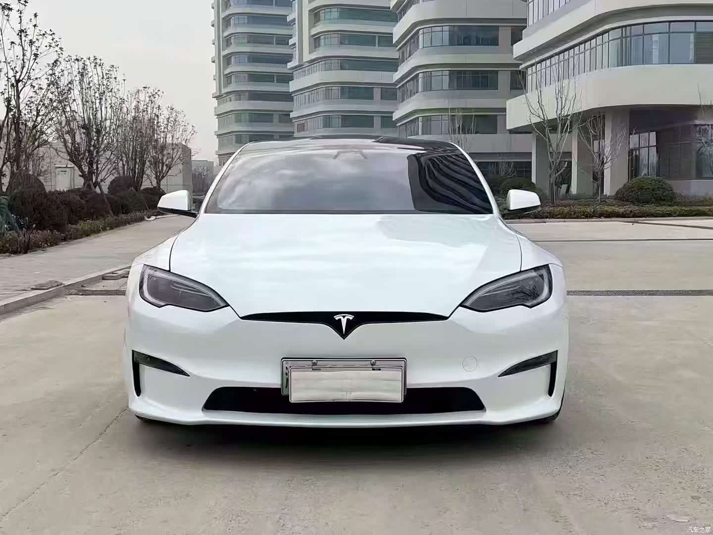 Tesla Model S, 2023 3
