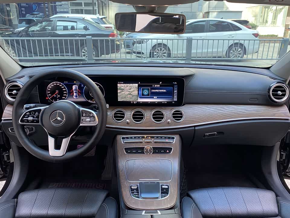 Mercedes-Benz E-class Mercedes-Benz E-class