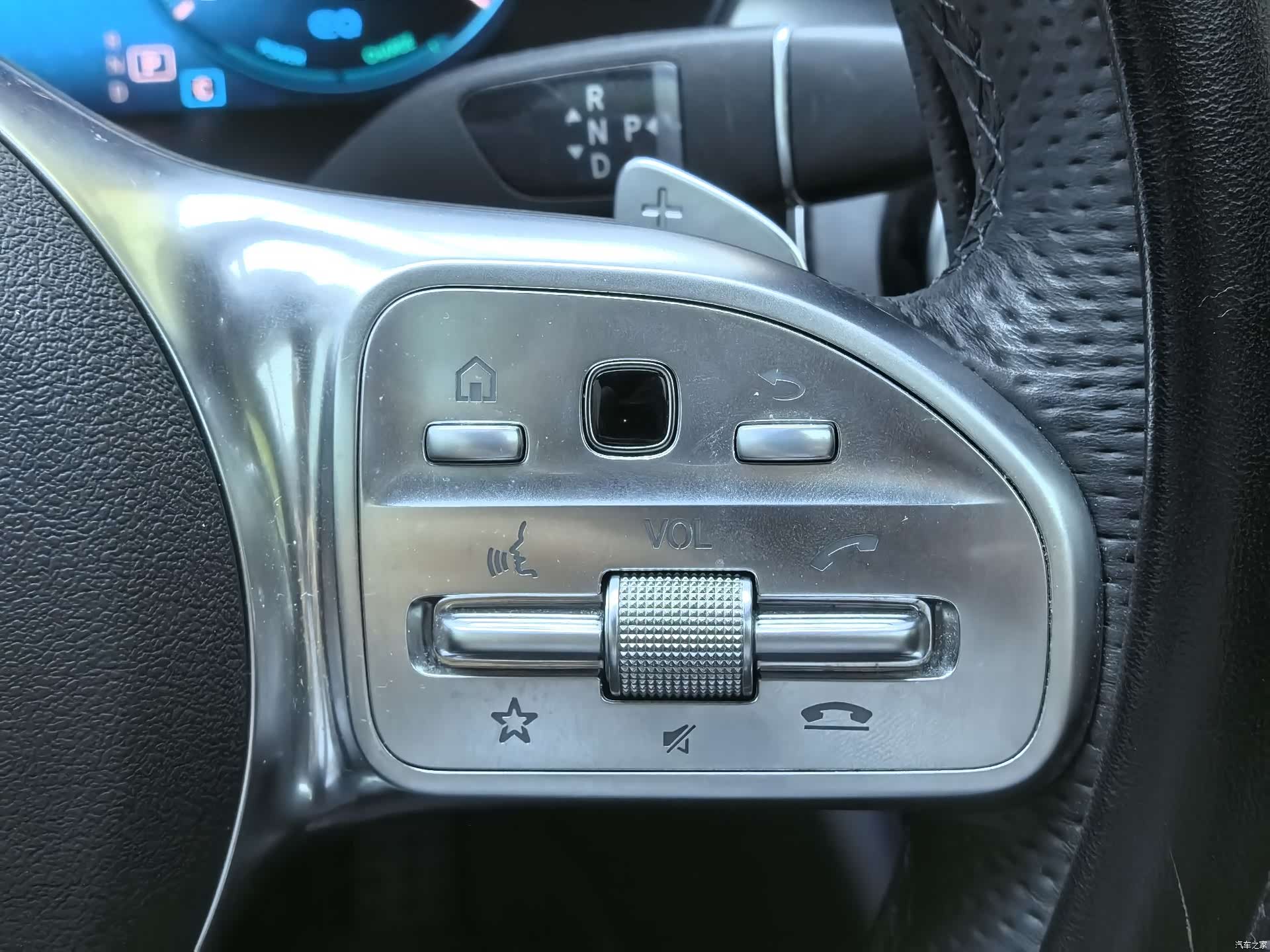 Mercedes-Benz C-Class, 2020 12