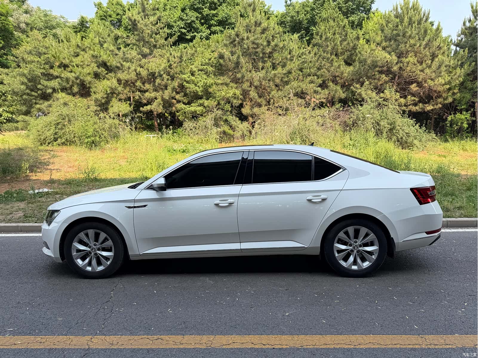 Skoda Superb, 2017 3