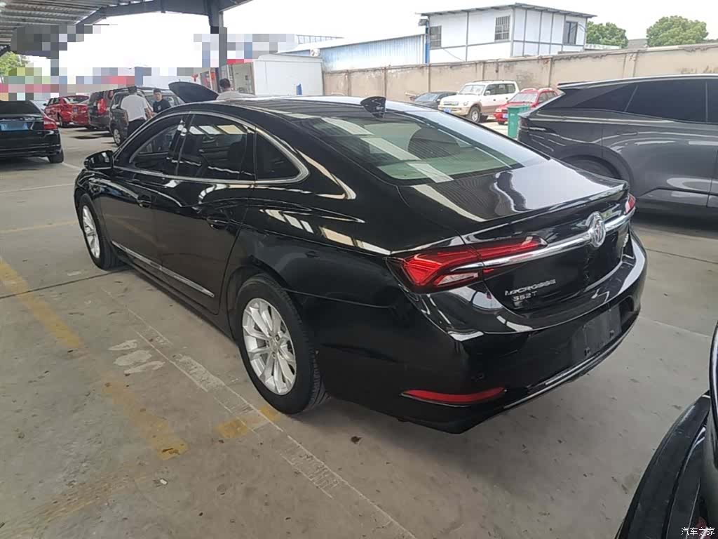 Buick LaCrosse, 2021 все фото