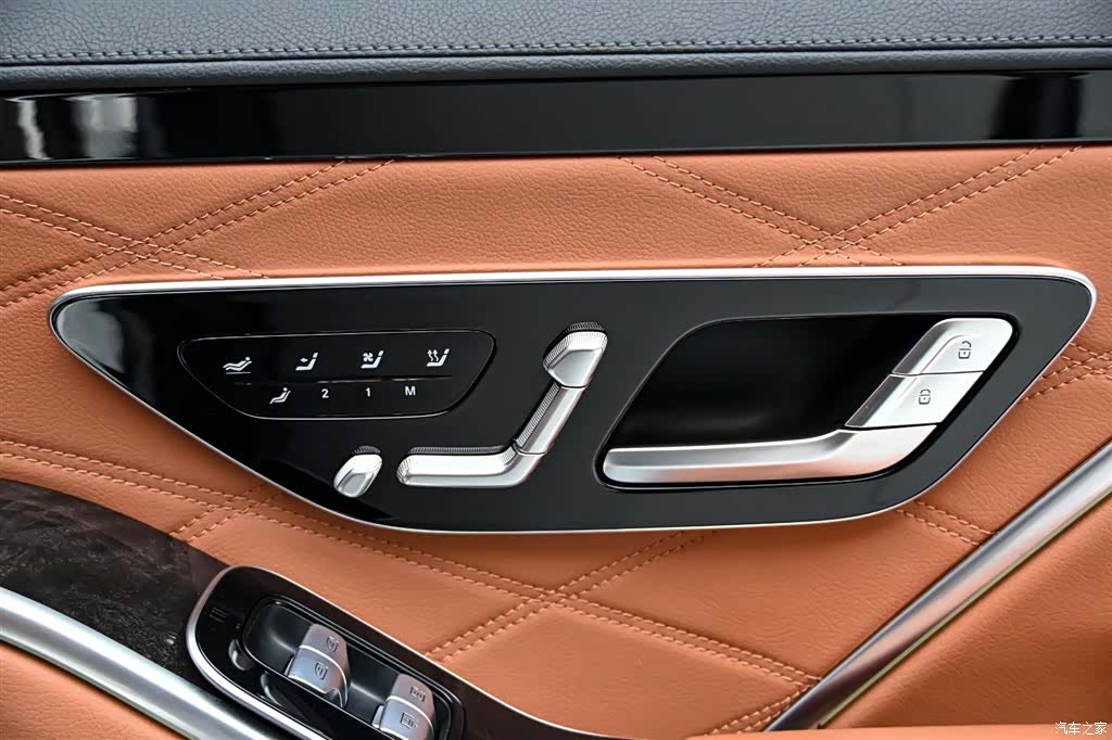 Maybach S-Class, 2022 30