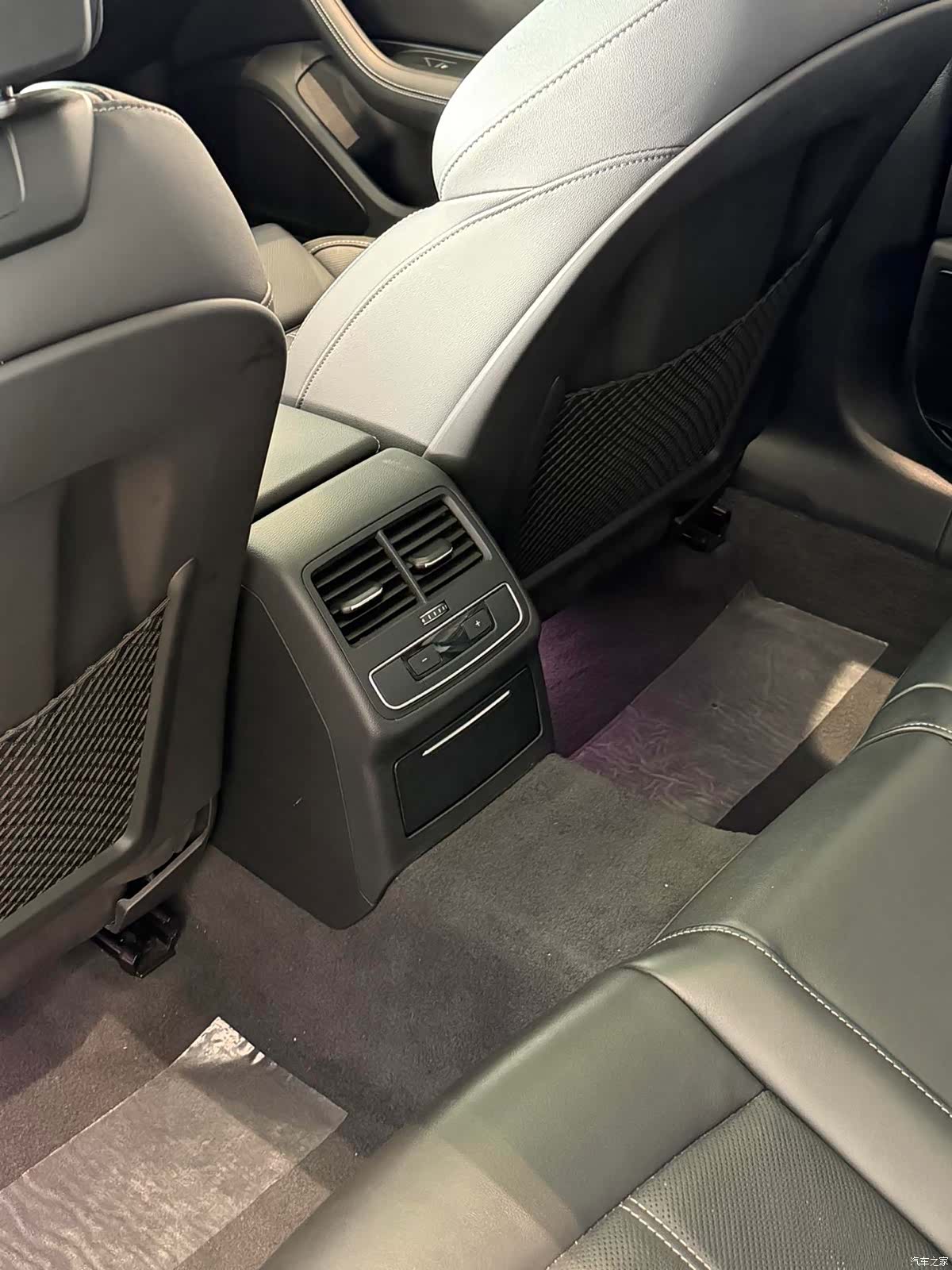 Audi A4L, 2023 13