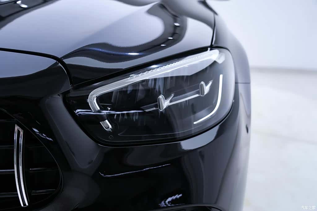 Mercedes-Benz E-Class, 2022 9