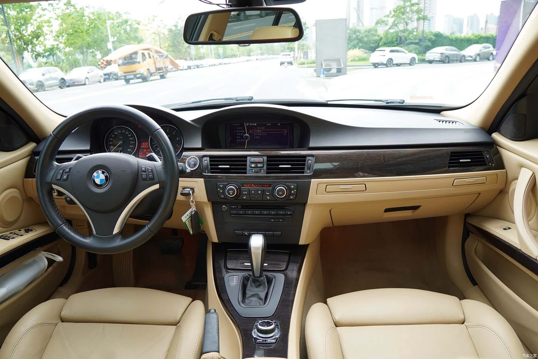 BMW 3 Series, 2012 7