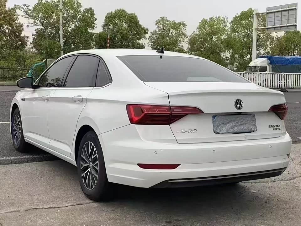 Volkswagen Sagitar Volkswagen Sagitar