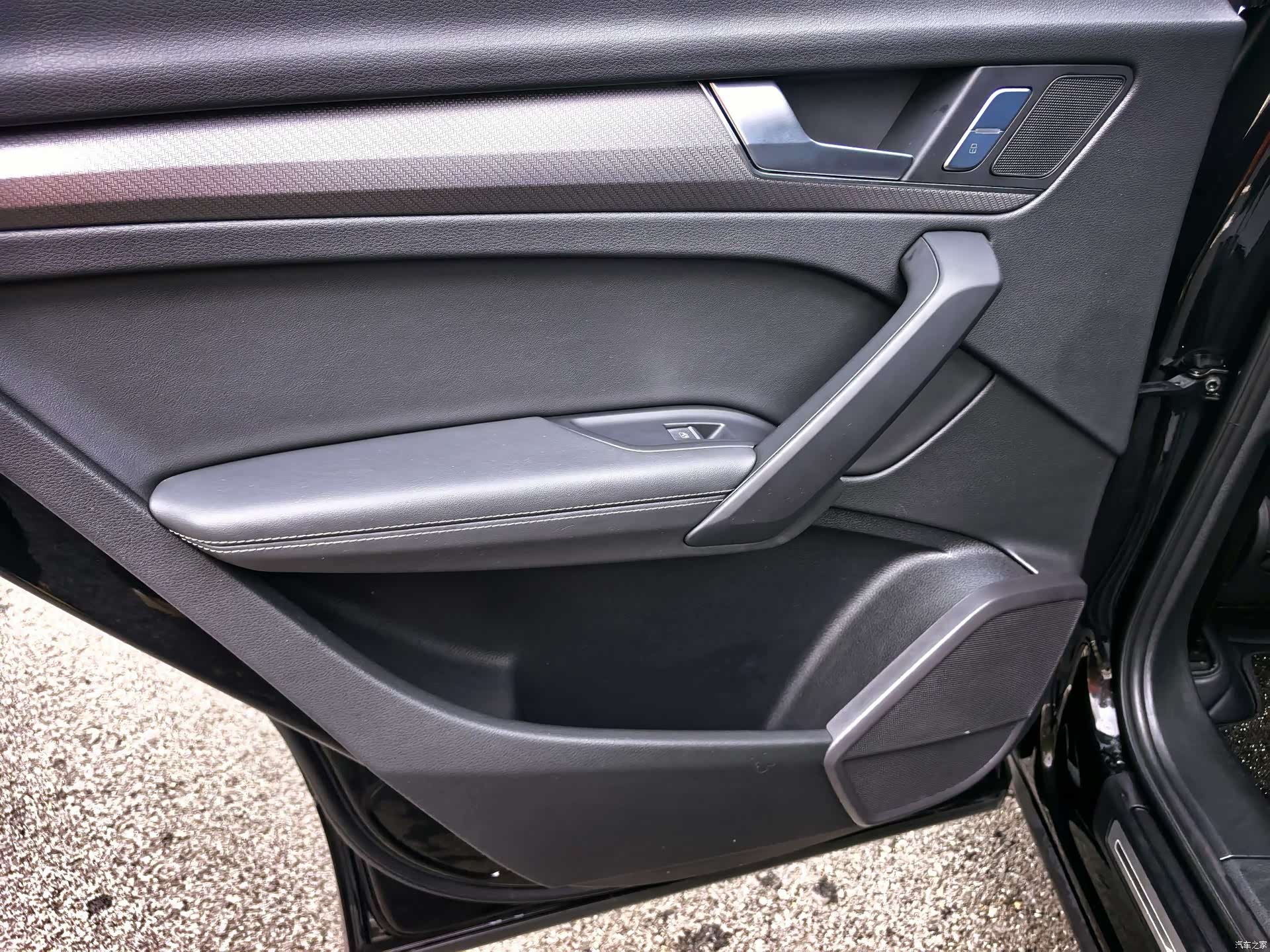 Audi Q5L, 2023 10