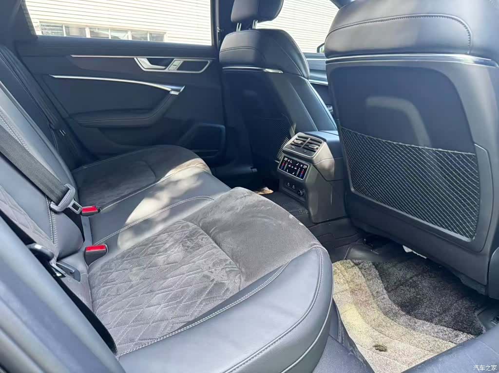 Audi A6L, 2025 9
