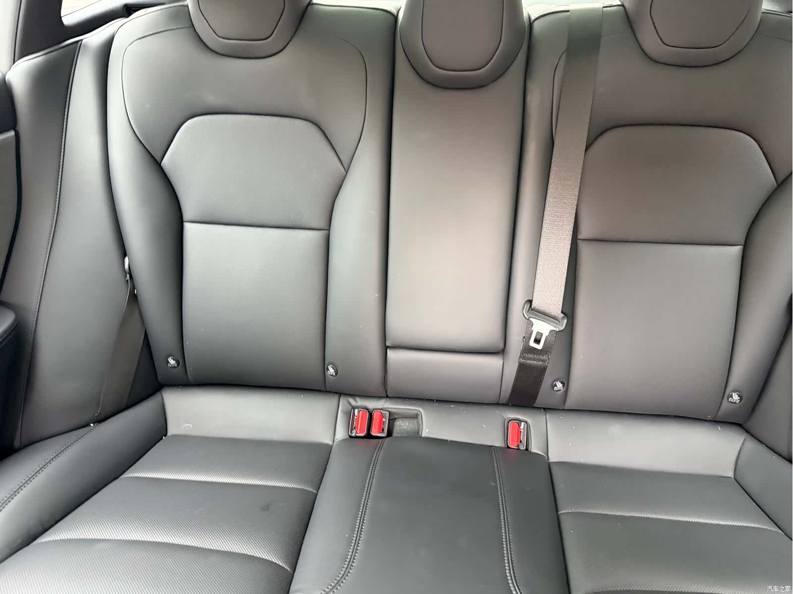Tesla Model 3, 2024 9
