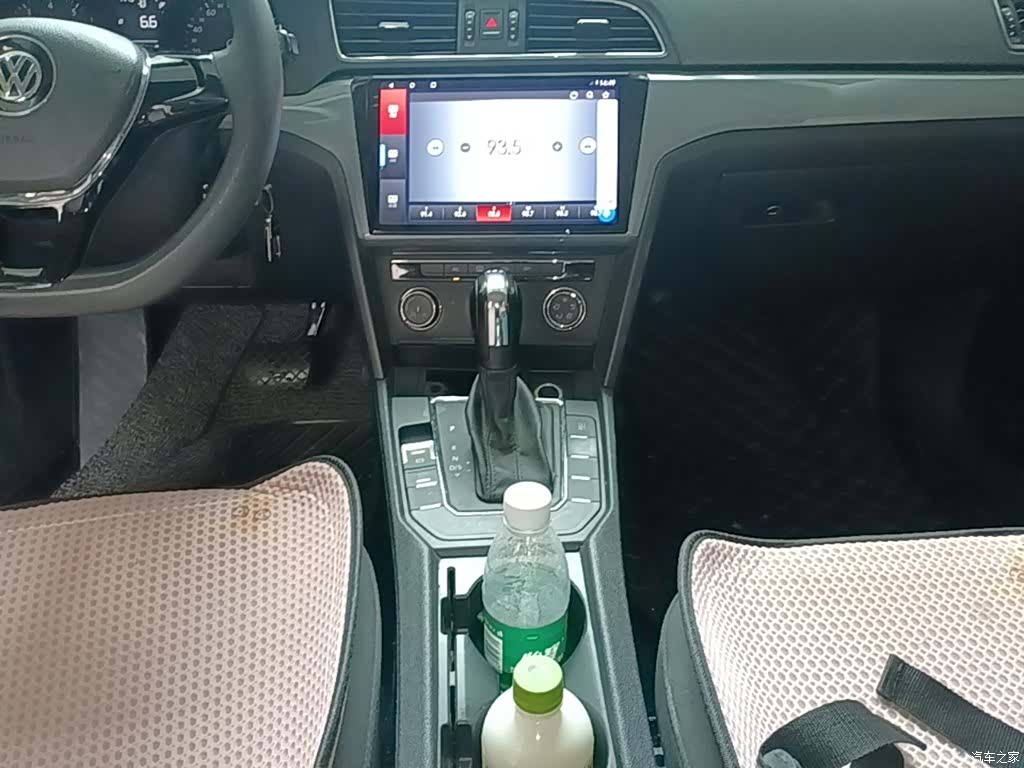 Volkswagen Lamando, 2017 14