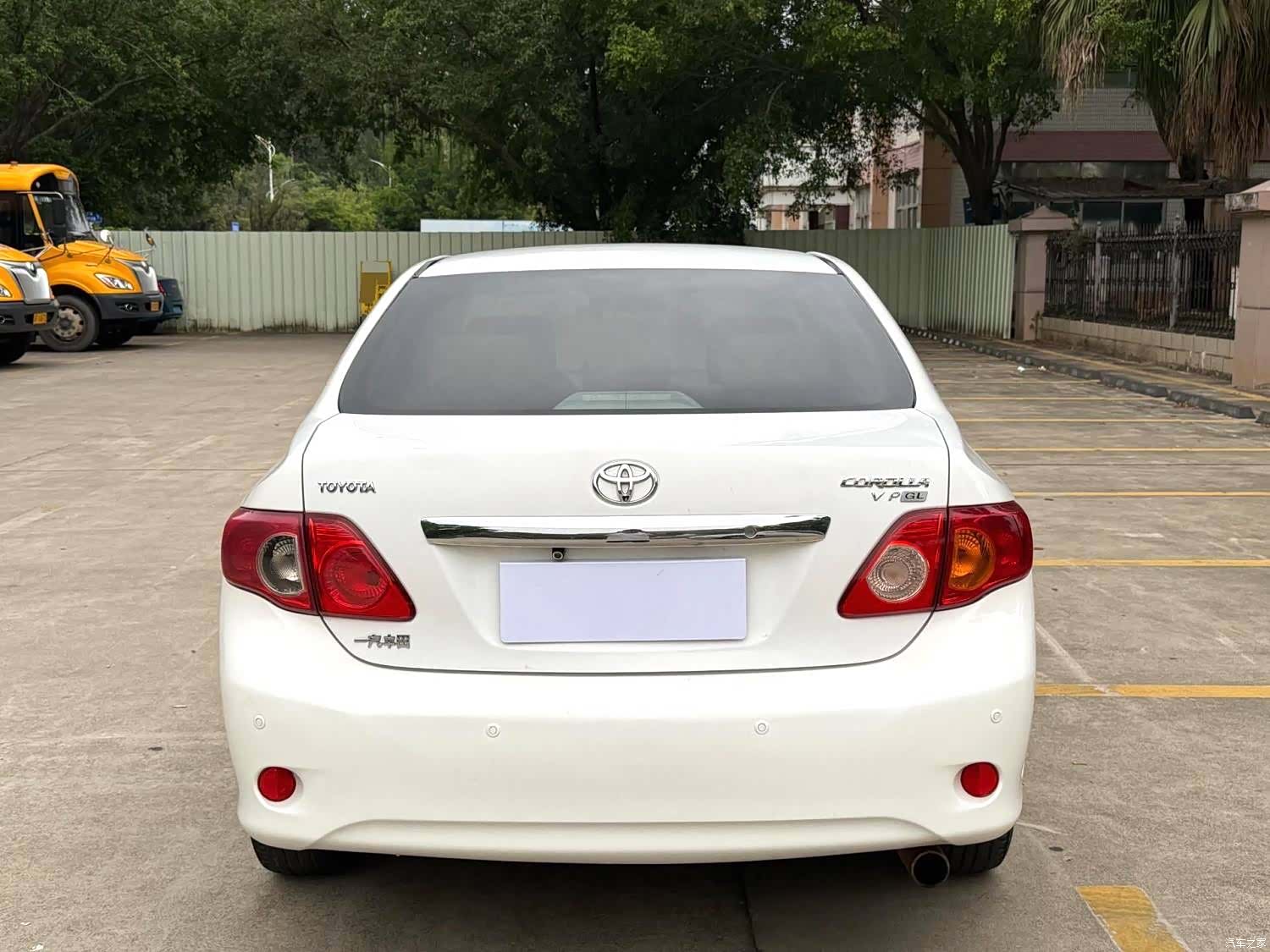 Toyota Corolla, 2010 8