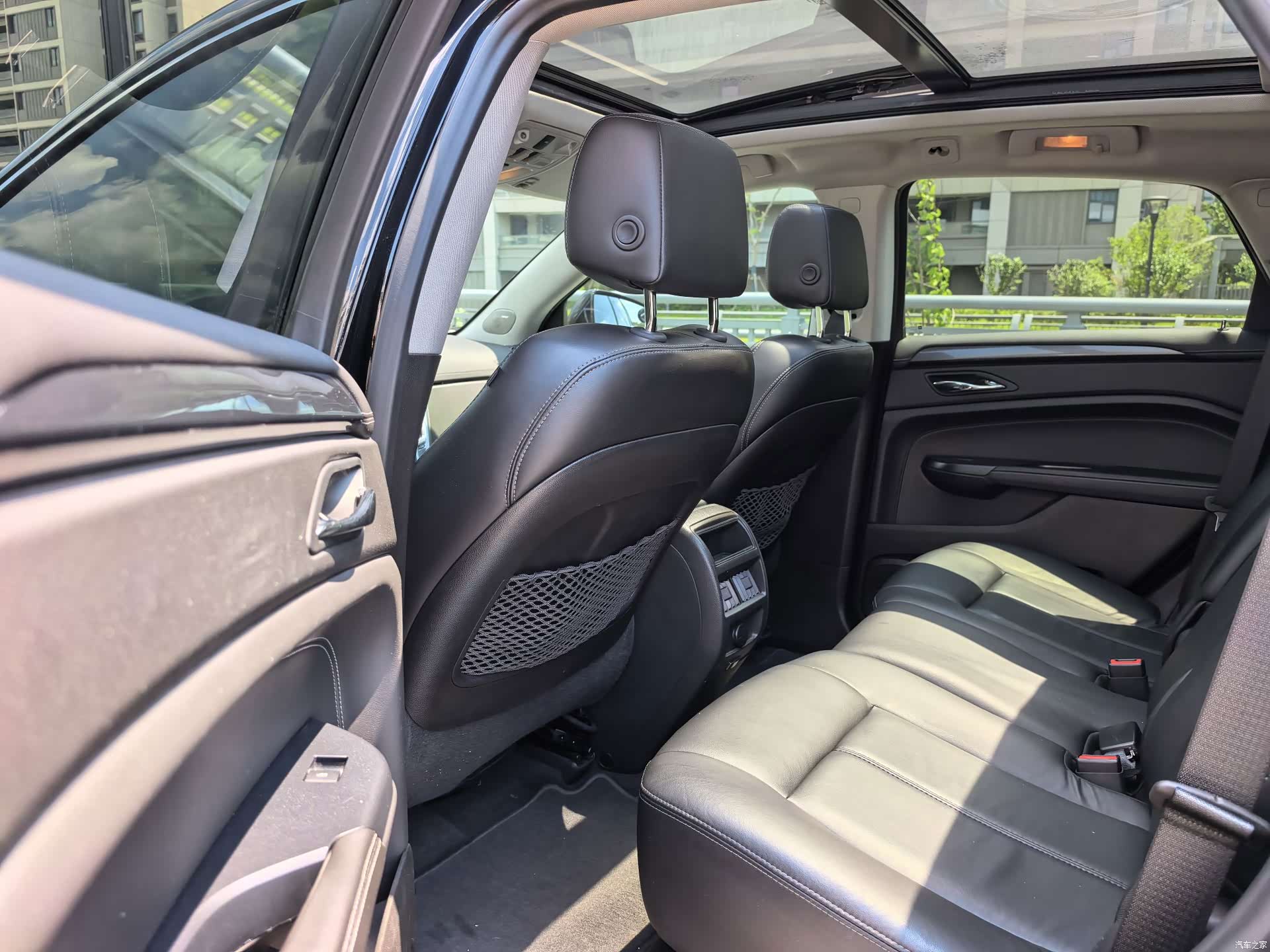 Cadillac SRX, 2014 8