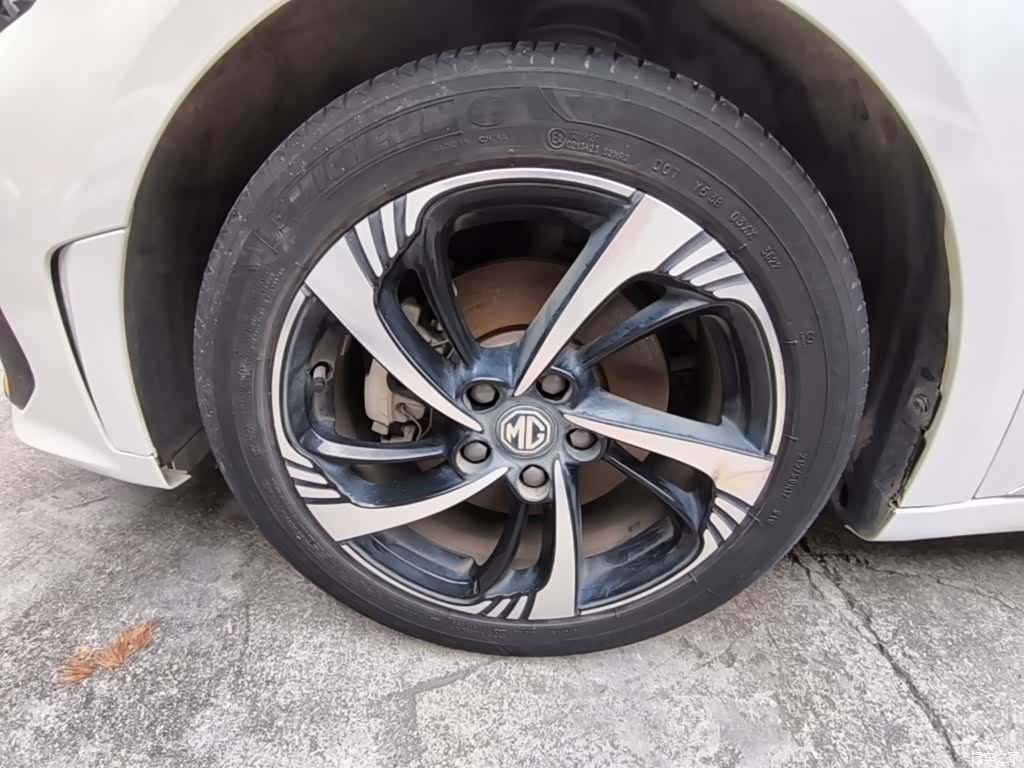 MG MG6, 2023 23