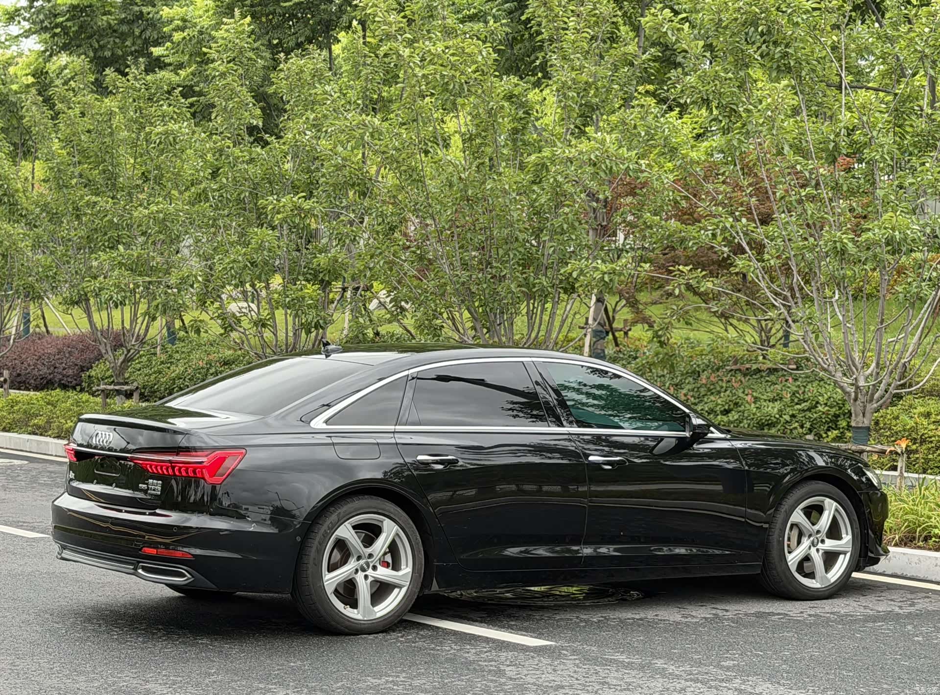 Audi A6L, 2019 11