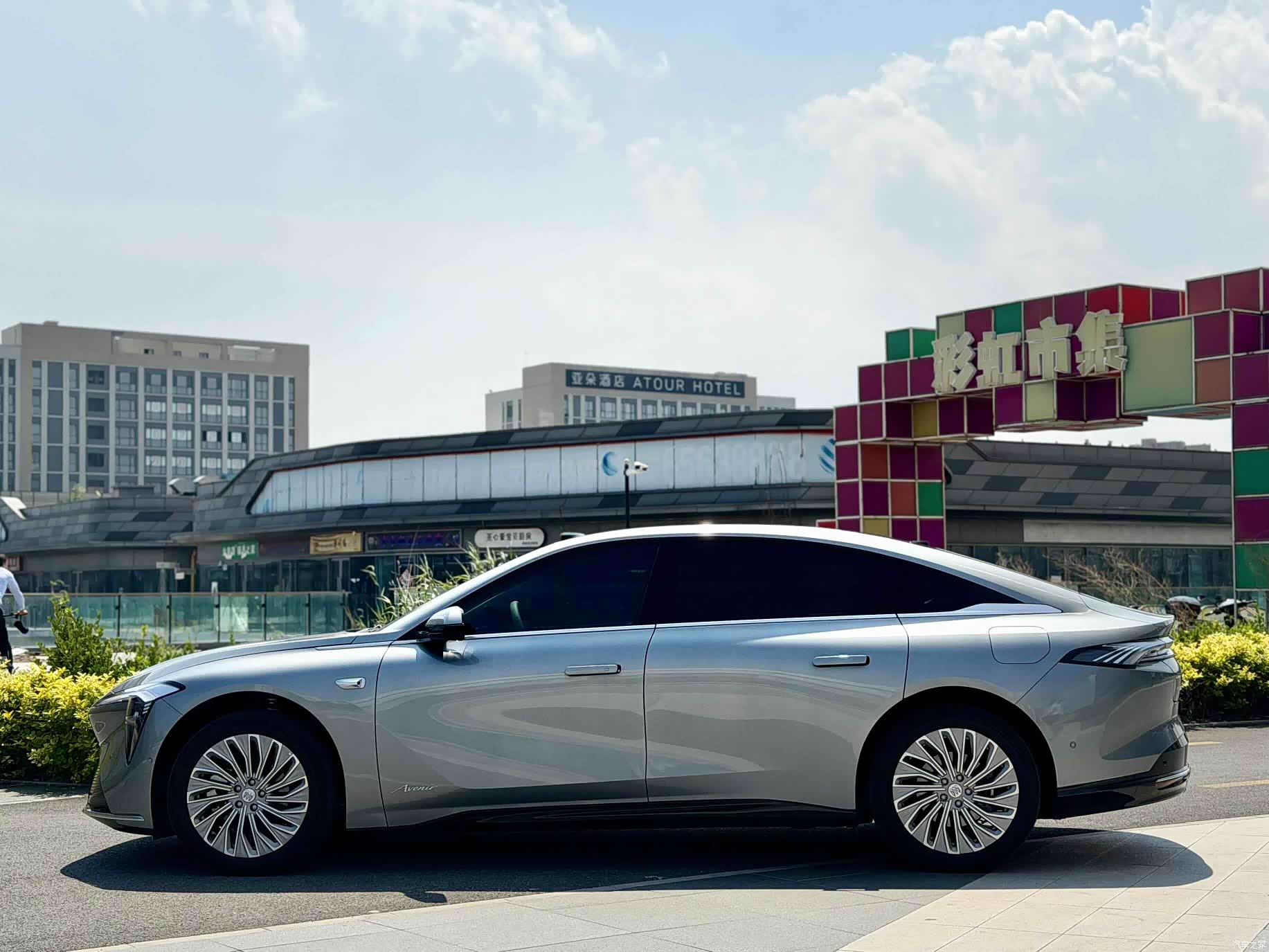 Buick L7, 2025 4