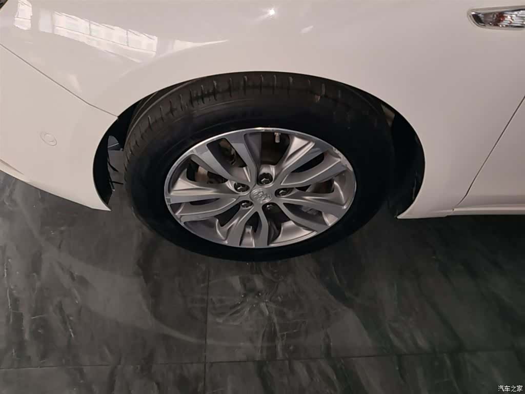 Buick V, 2019 23