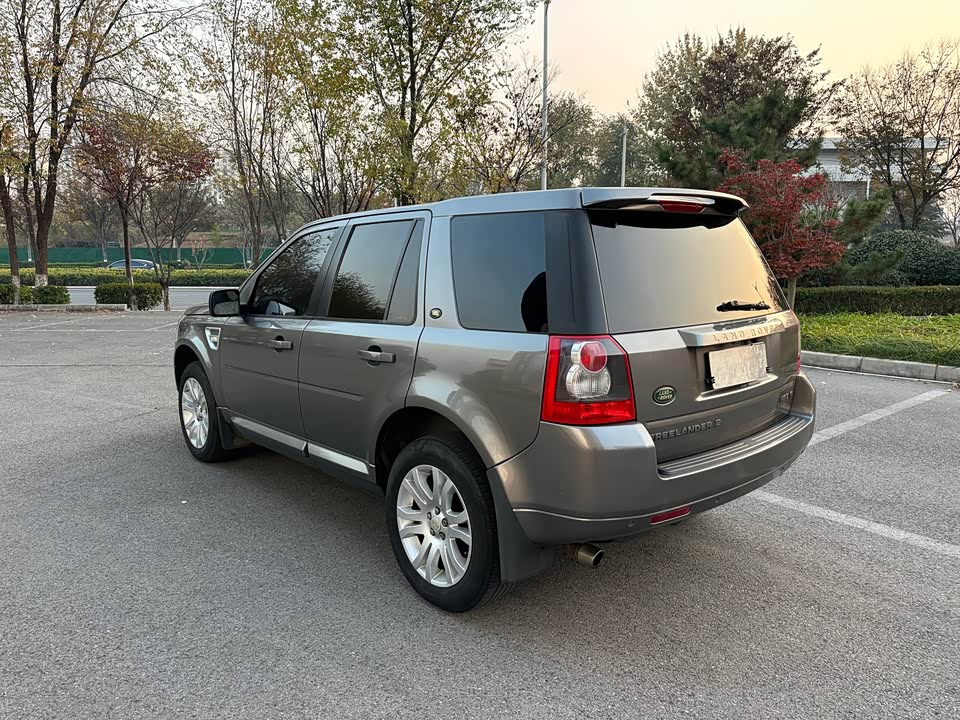Land Rover Freelander 2