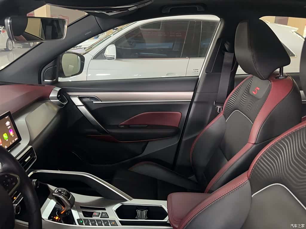 Geely Coolray, 2020 18