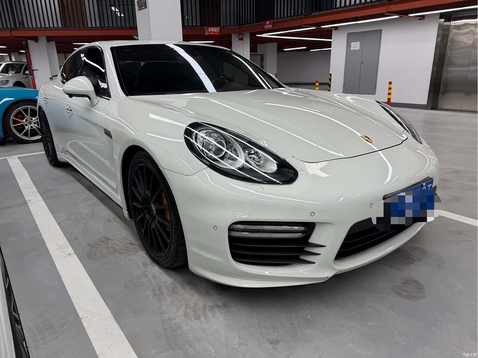 Porsche Panamera, 2016 3