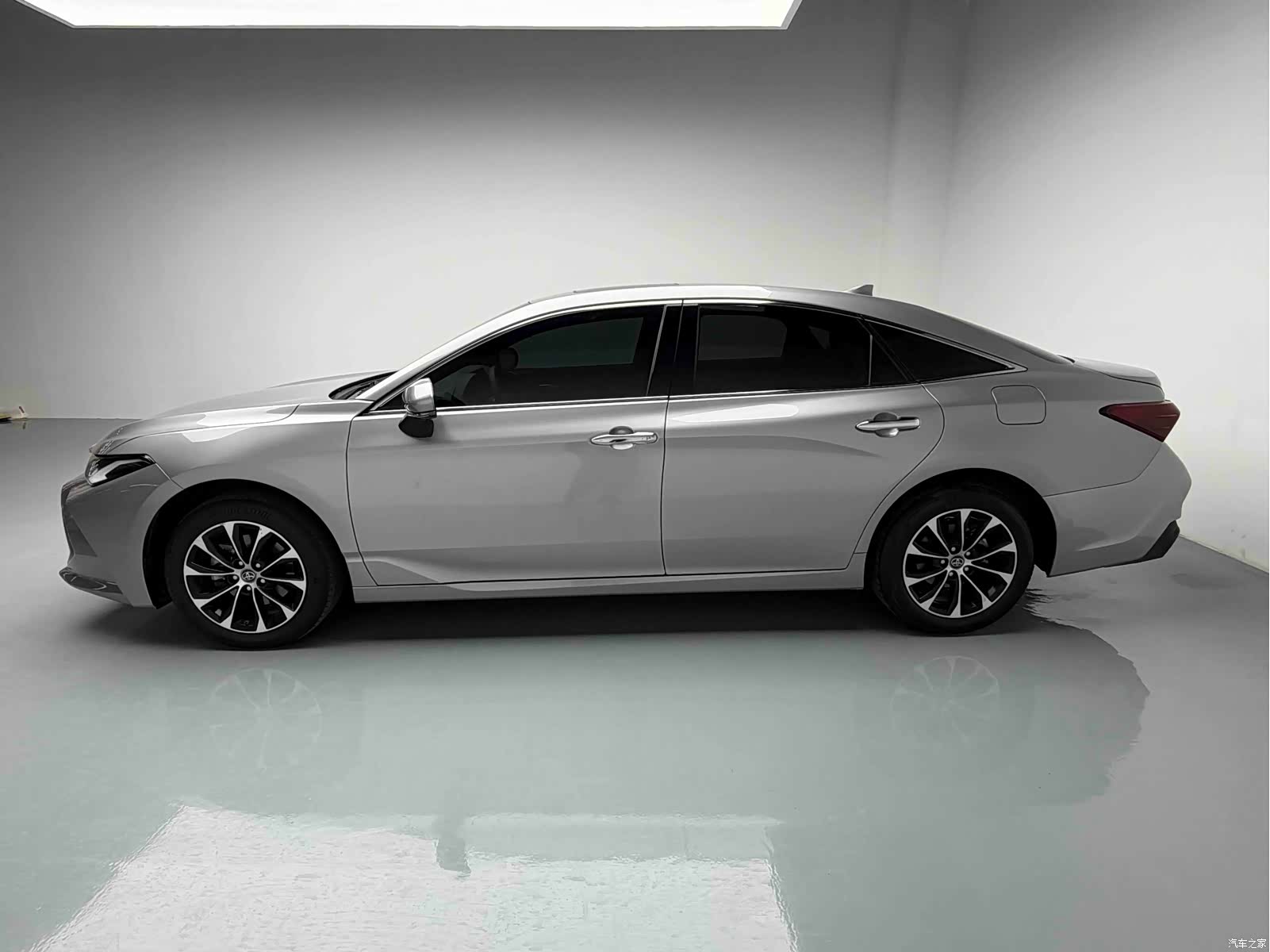 Toyota Avalon, 2023 20