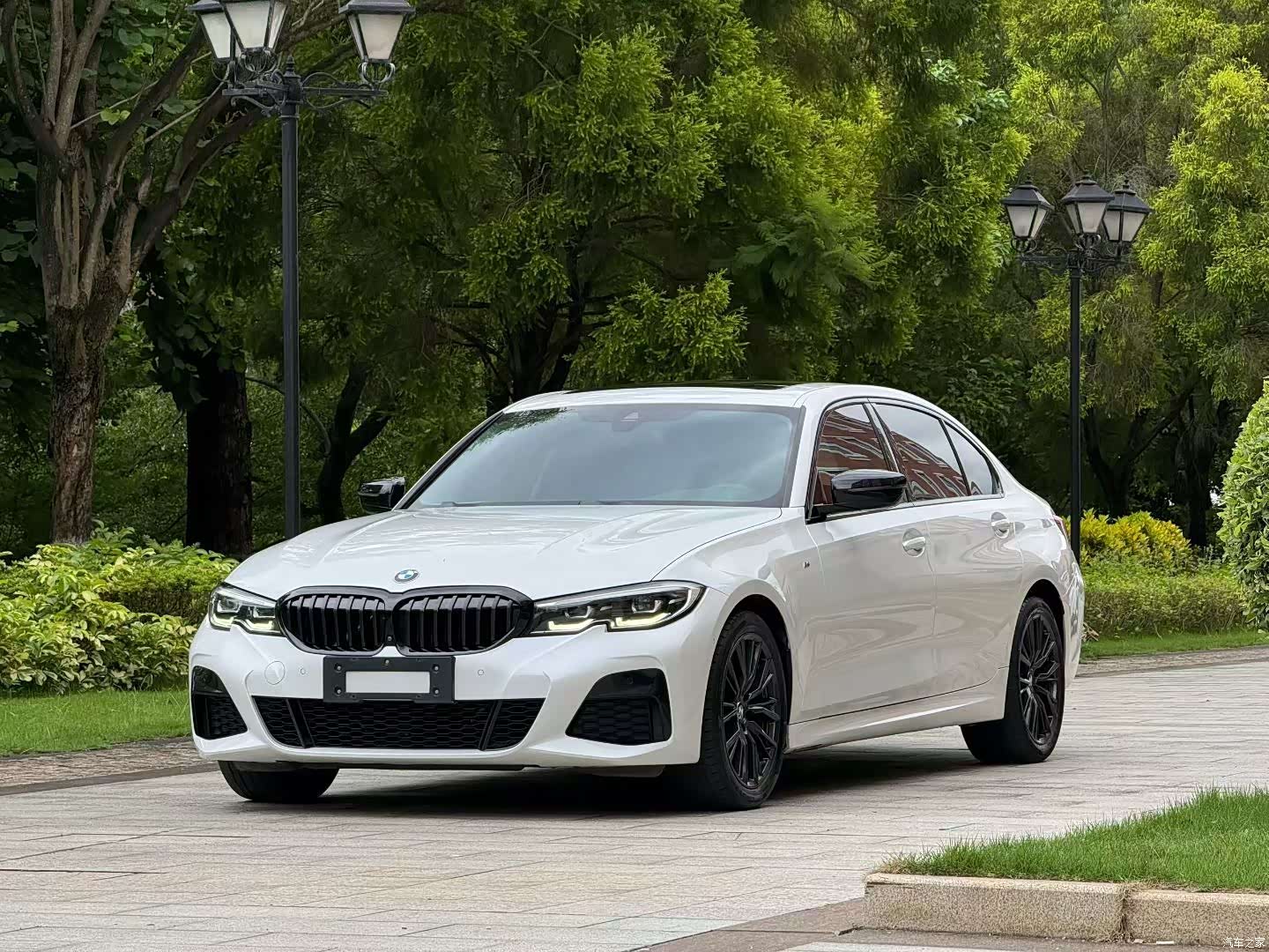 BMW 3 Series, 2020 1
