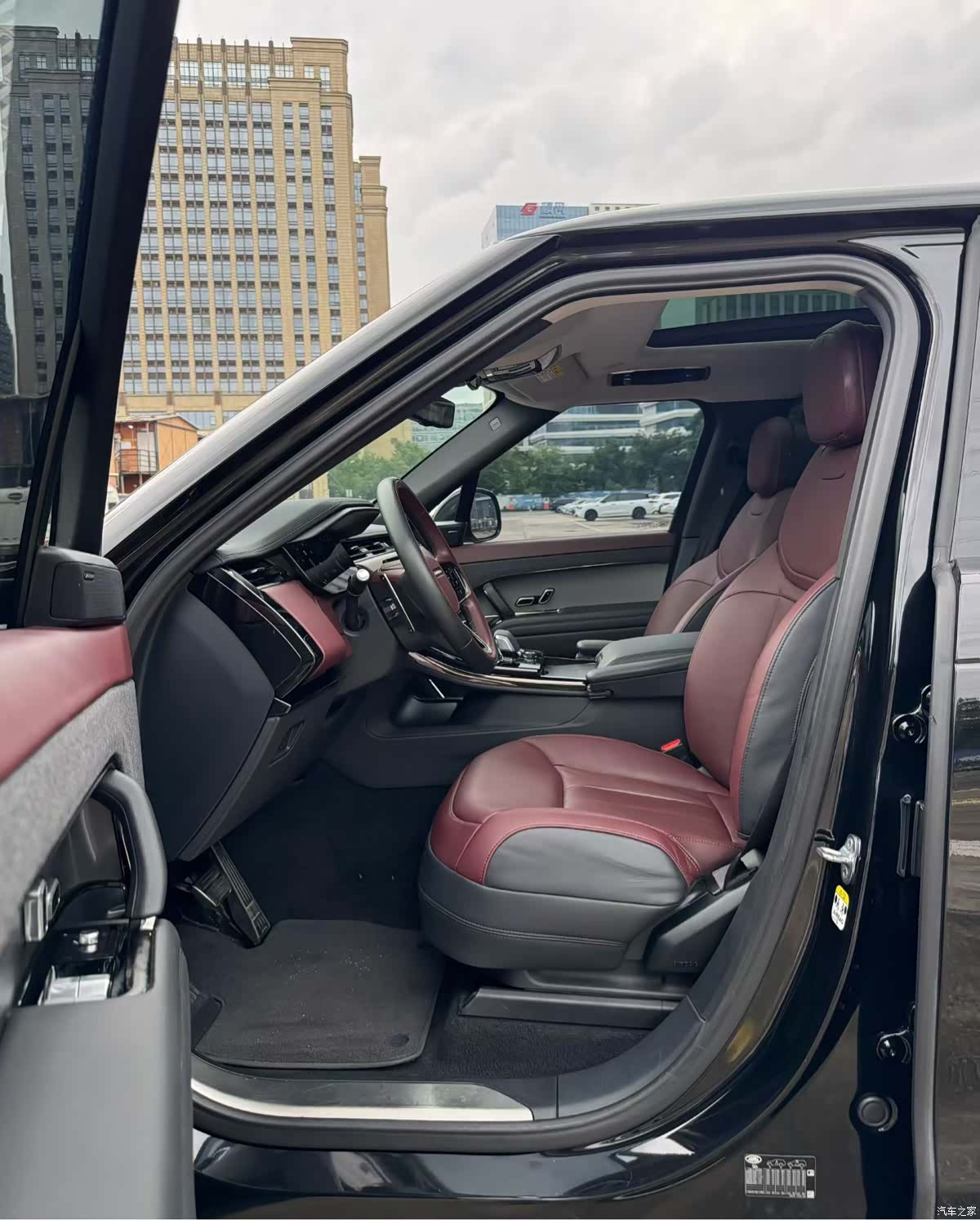 Land Rover Range Rover, 2023 3