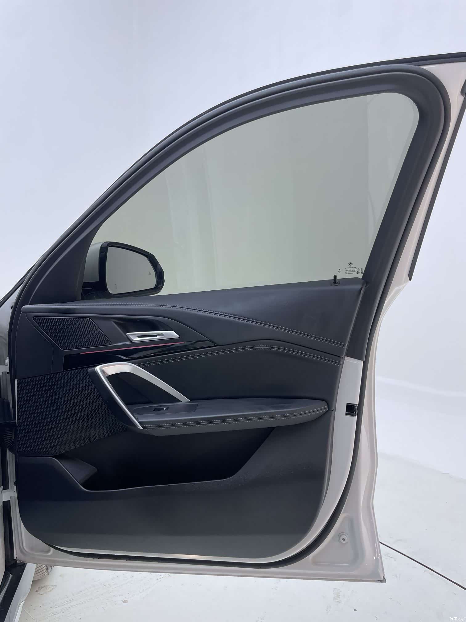 BMW X1, 2024 26