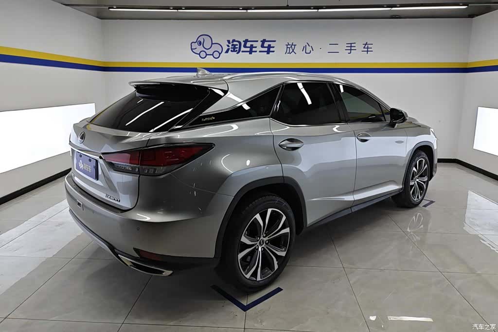 Lexus RX, 2020 3