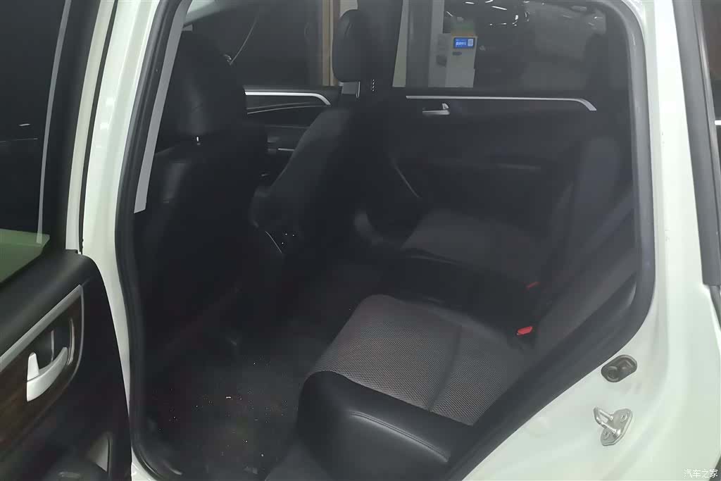 Honda Jade, 2018 11
