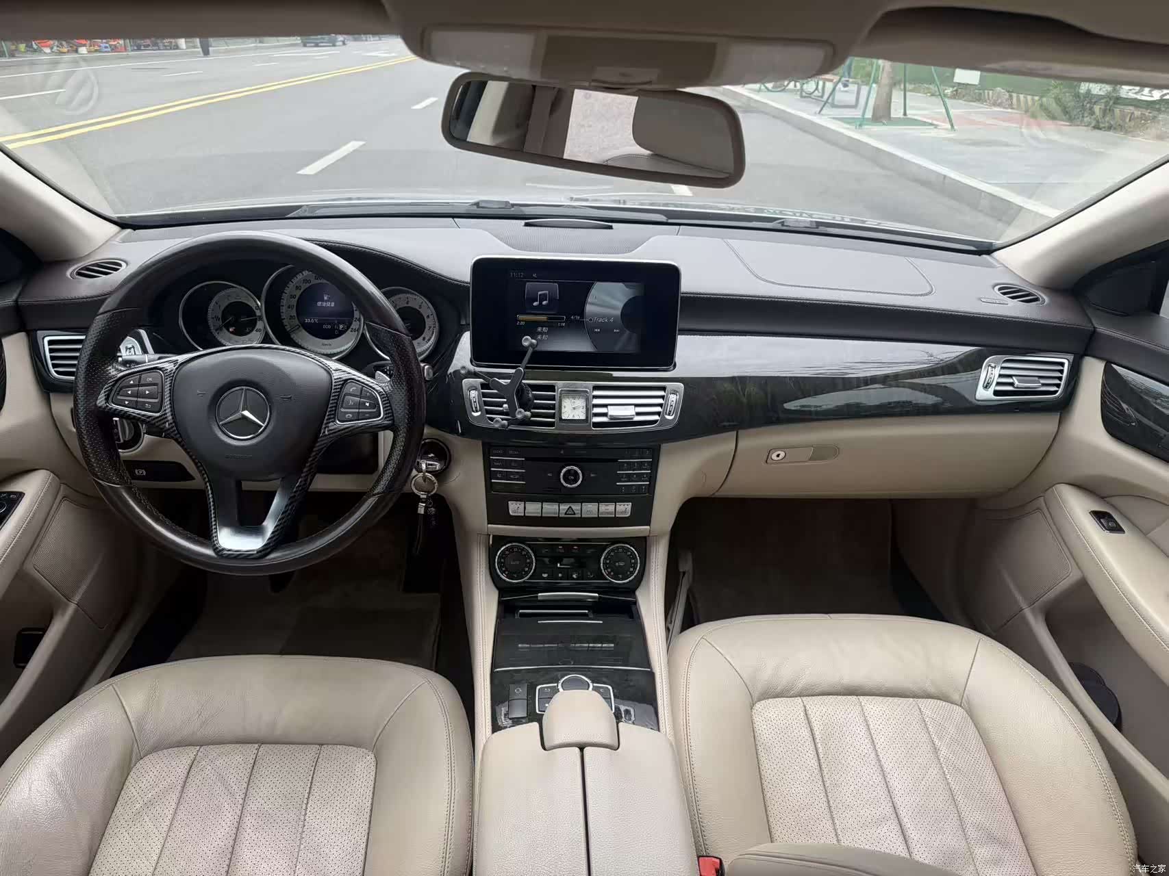 Mercedes-Benz CLS, 2016 все фото