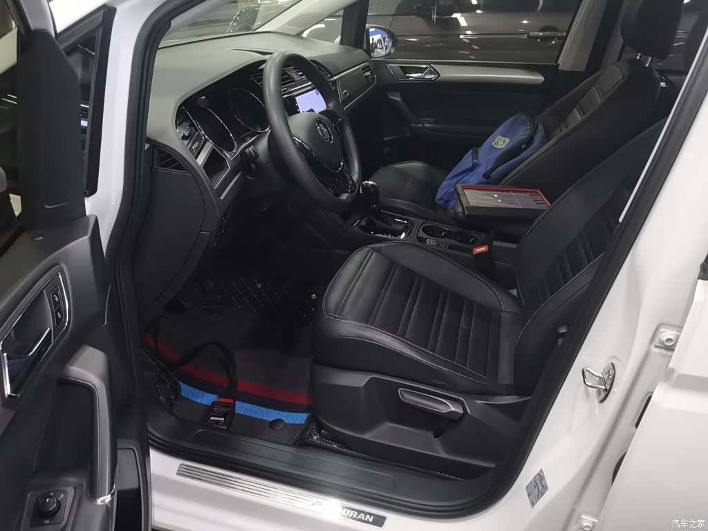 Volkswagen L, 2016 12