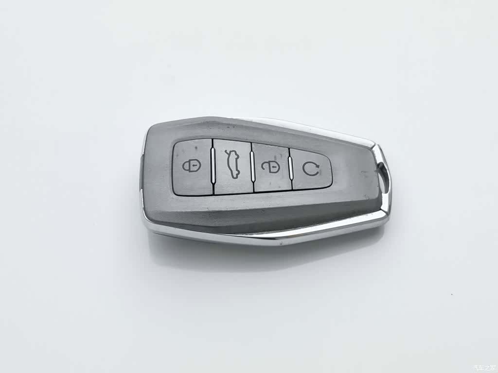 Geely Coolray, 2021 19