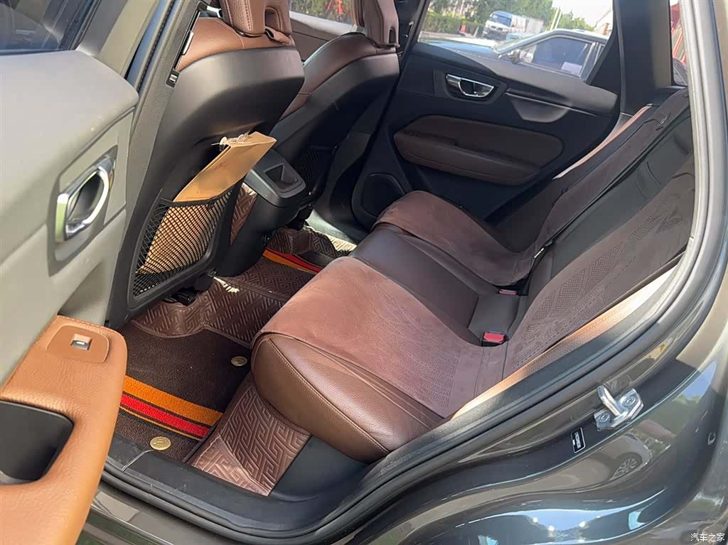 Volvo XC60, 2021 12