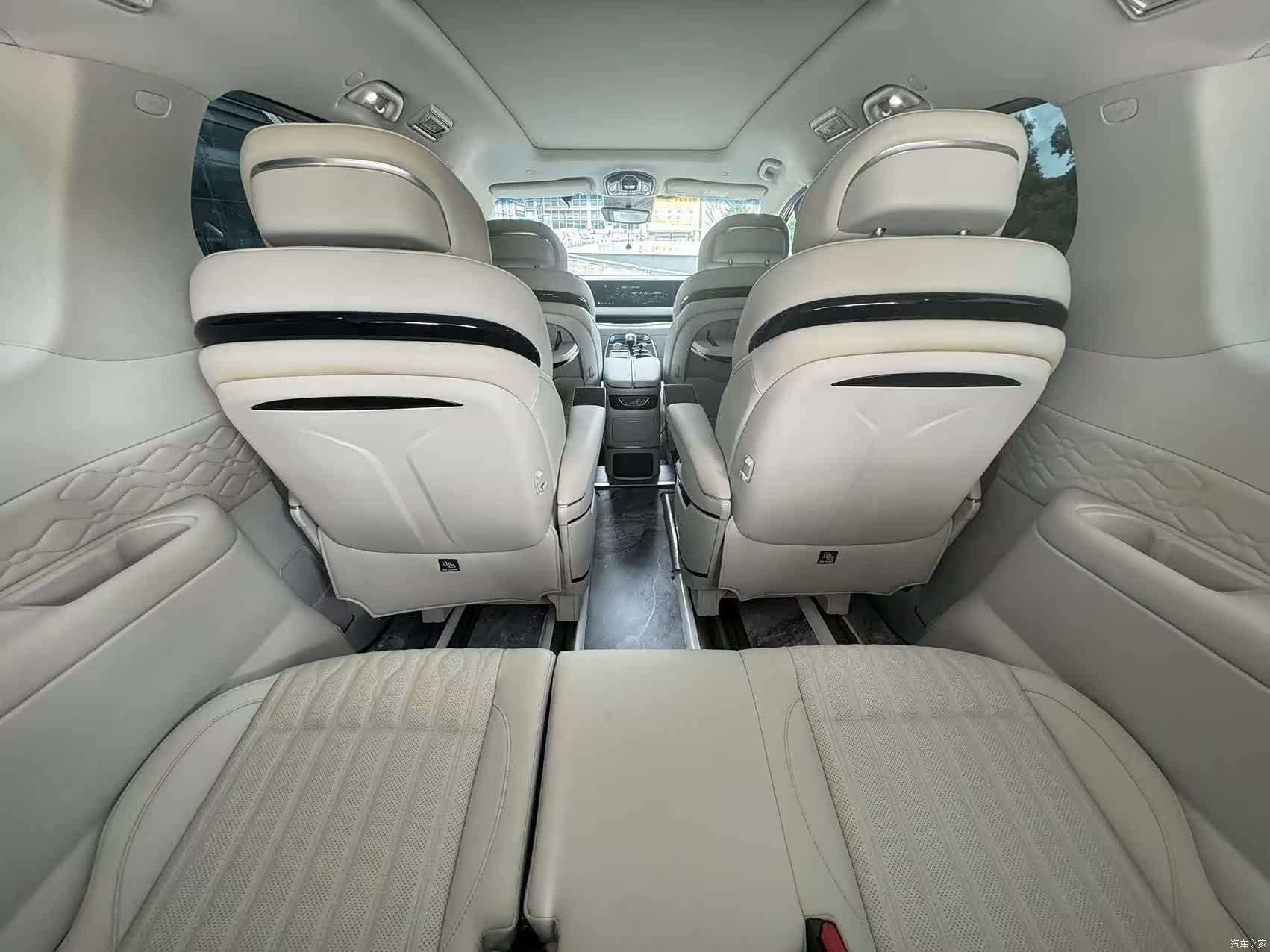 DongFeng V9, 2024 12