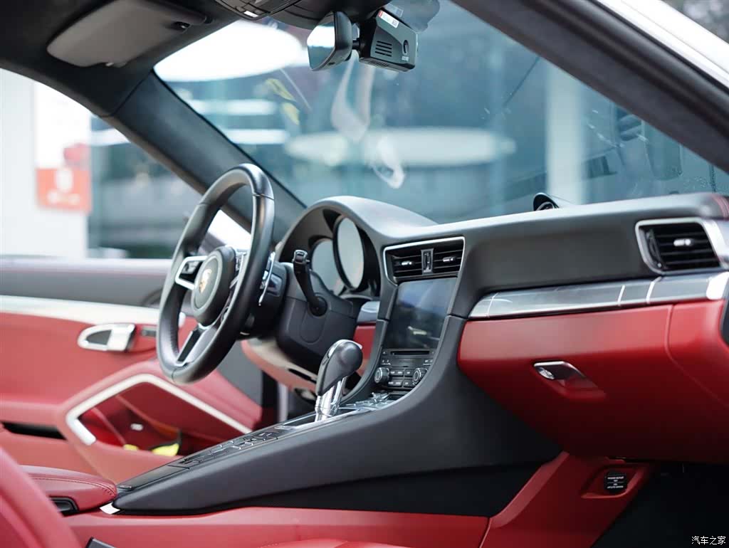 Porsche 911, 2017 40