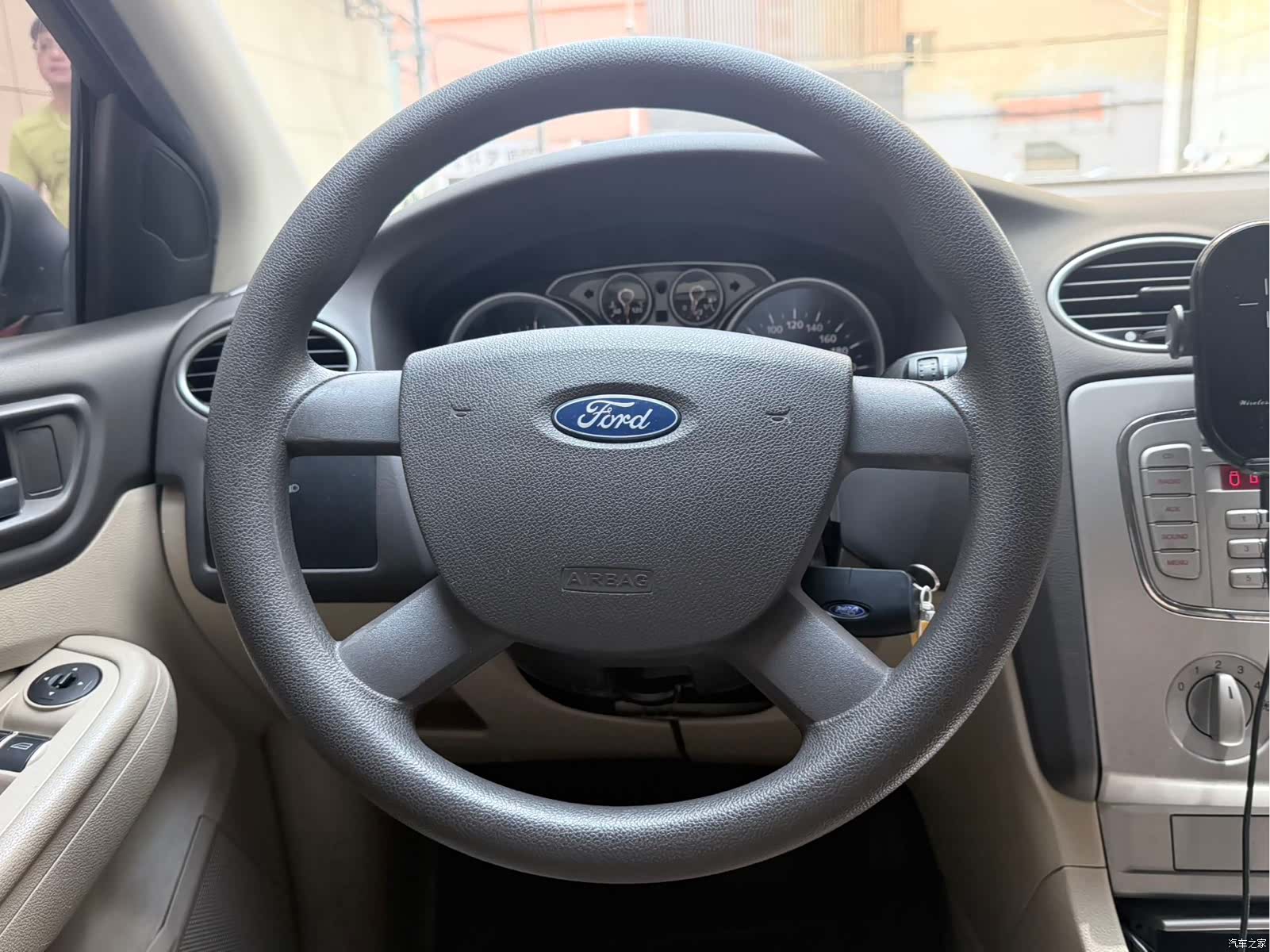 Ford Focus, 2013 8