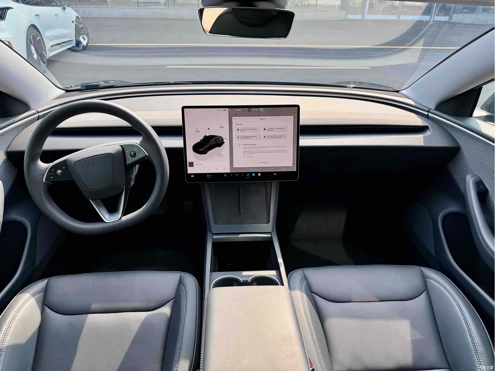 Tesla Model 3, 2024 8