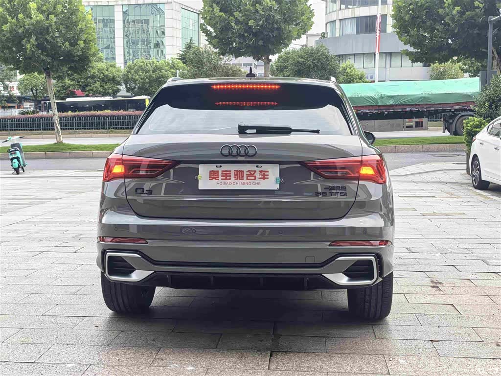 Audi Q3, 2025 8